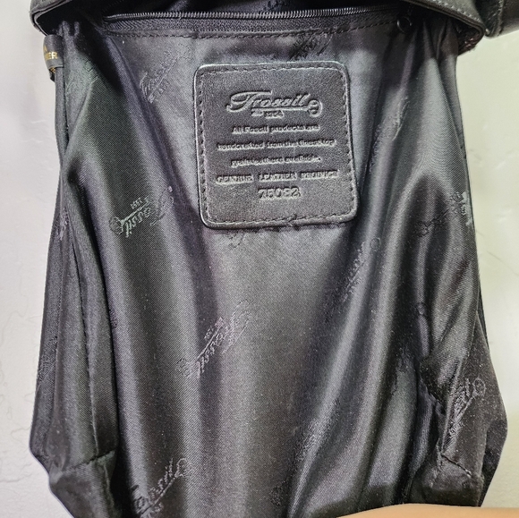 Vintage Fossil Mini Black Leather Crossbody - Picture 8 of 11